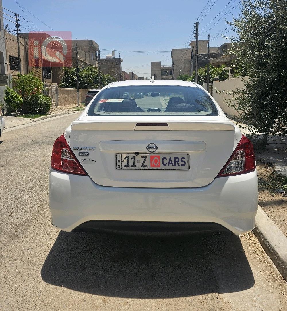 نيسان صني